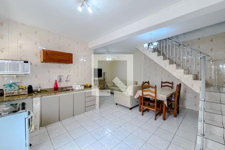 Casa à venda com 207m², 4 quartos e 3 vagasCozinha (Casa 2)