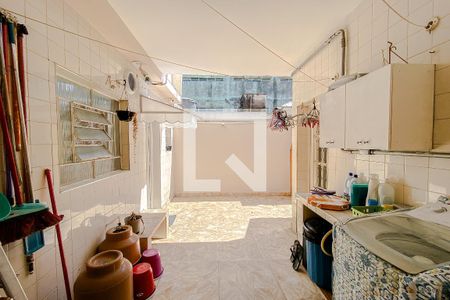 Casa à venda com 207m², 4 quartos e 3 vagasÁrea de Serviço