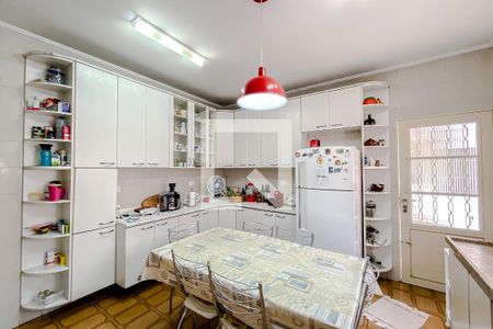 Casa à venda com 207m², 4 quartos e 3 vagasCozinha