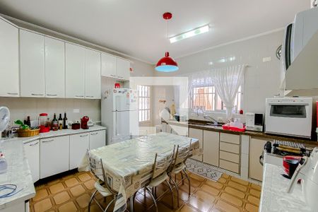 Casa à venda com 207m², 4 quartos e 3 vagasCozinha