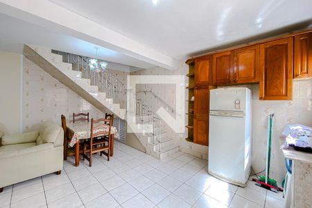 Casa à venda com 207m², 4 quartos e 3 vagasCozinha (Casa 2)