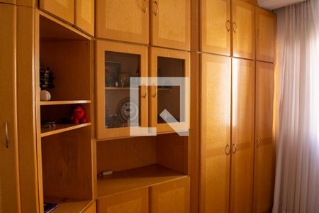 Apartamento à venda com 130m², 3 quartos e 2 vagas Apartamento à venda com 130m², 3 quartos e 2 vagasSuíte 1