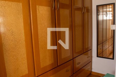 Apartamento à venda com 130m², 3 quartos e 2 vagas Apartamento à venda com 130m², 3 quartos e 2 vagasCloset da suíte 2