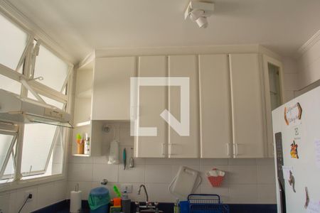 Apartamento à venda com 130m², 3 quartos e 2 vagas Apartamento à venda com 130m², 3 quartos e 2 vagasCozinha - Armários