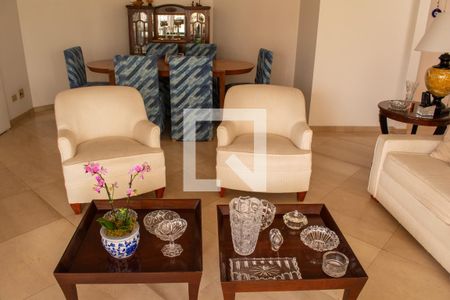 Sala de apartamento à venda com 3 quartos, 130m² em Pompeia, São Paulo