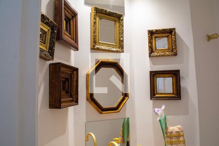 Apartamento à venda com 130m², 3 quartos e 2 vagas Apartamento à venda com 130m², 3 quartos e 2 vagasLavabo