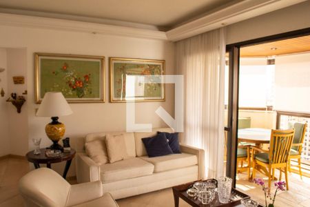 Sala de apartamento à venda com 3 quartos, 130m² em Pompeia, São Paulo