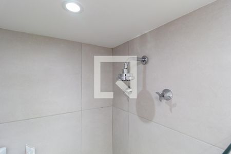 Apartamento para alugar com 57m², 1 quarto e 1 vagaDetalhe - Banheiro