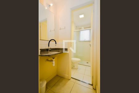 Apartamento para alugar com 55m², 2 quartos e 1 vaga Apartamento para alugar com 55m², 2 quartos e 1 vagaBanheiro