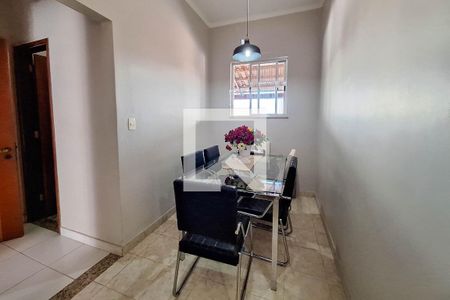 Sala 2 de casa à venda com 3 quartos, 180m² em Fonseca, Niterói