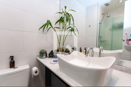 Apartamento para alugar com 50m², 2 quartos e 1 vaga Apartamento para alugar com 50m², 2 quartos e 1 vagaBanheiro Social