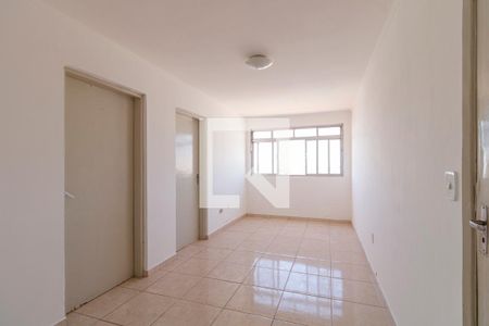 Sala de apartamento à venda com 2 quartos, 56m² em Vila Palmeiras, São Paulo