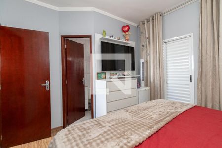 Suíte de casa à venda com 3 quartos, 187m² em Vila Buenos Aires, São Paulo