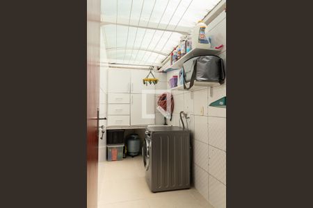 Casa à venda com 187m², 3 quartos e 3 vagasÁrea de Serviço