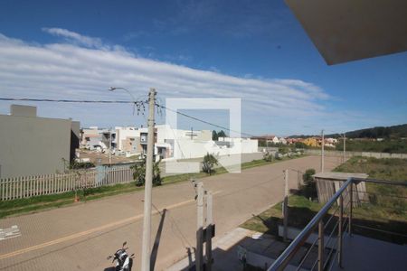 Casa à venda com 146m², 3 quartos e 3 vagas Casa à venda com 146m², 3 quartos e 3 vagasVista da Sacada