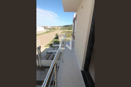 Casa à venda com 146m², 3 quartos e 3 vagas Casa à venda com 146m², 3 quartos e 3 vagasSacada do Quarto 2