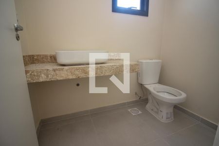 Casa à venda com 146m², 3 quartos e 3 vagas Casa à venda com 146m², 3 quartos e 3 vagasBanheiro Social