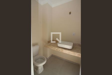 Casa à venda com 146m², 3 quartos e 3 vagas Casa à venda com 146m², 3 quartos e 3 vagasBanheiro da Suíte