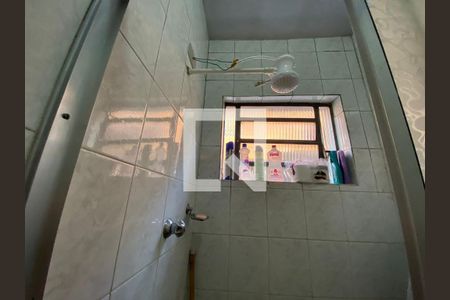 Casa à venda com 120m², 3 quartos e 1 vagaBanheiro 2