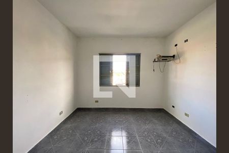 Suite  de casa à venda com 3 quartos, 120m² em Jardim Cotinha, São Paulo