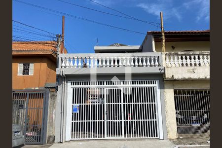 Casa à venda com 120m², 3 quartos e 1 vagaFachada
