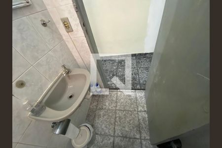 Casa à venda com 120m², 3 quartos e 1 vagaBanheiro 2