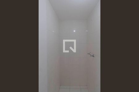 Apartamento para alugar com 36m², 2 quartos e sem vaga Apartamento para alugar com 36m², 2 quartos e sem vagaBanheiro