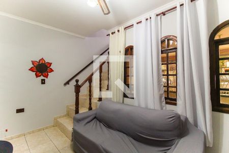 Sala de casa à venda com 3 quartos, 198m² em Jardim Itapemirim, São Paulo