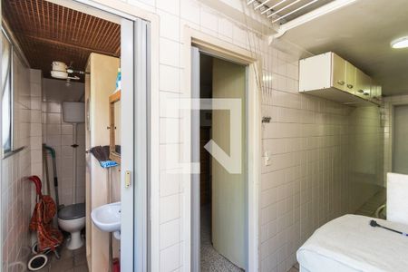 Apartamento à venda com 81m², 3 quartos e 1 vagaÁrea de Serviço