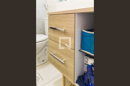Apartamento à venda com 81m², 3 quartos e 1 vagaBanheiro Social