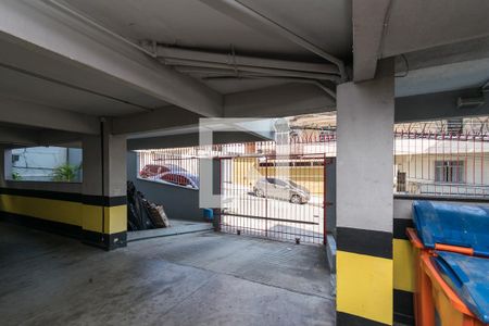 Apartamento à venda com 81m², 3 quartos e 1 vagaÁrea comum - Portão automático