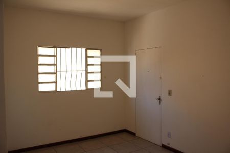 Sala de apartamento à venda com 2 quartos, 60m² em Flávio Marques Lisboa, Belo Horizonte