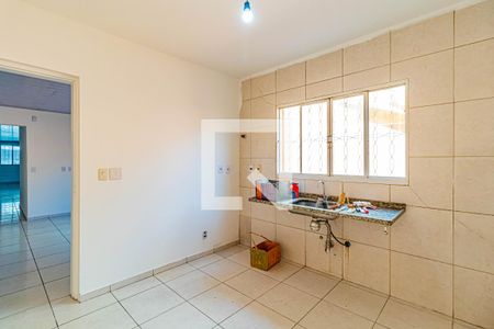 Casa para alugar com 250m², 6 quartos e 2 vagasCozinha