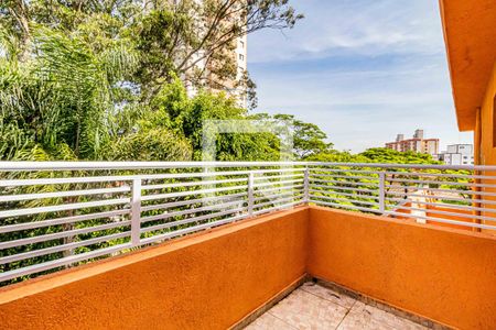 Casa para alugar com 250m², 6 quartos e 2 vagasQuarto 01 - Varanda