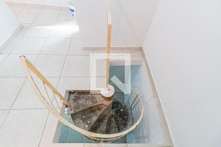 Casa para alugar com 250m², 6 quartos e 2 vagasEdícula  - Escada