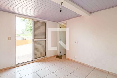 Suite de casa para alugar com 6 quartos, 250m² em Jardim Ester, São Paulo