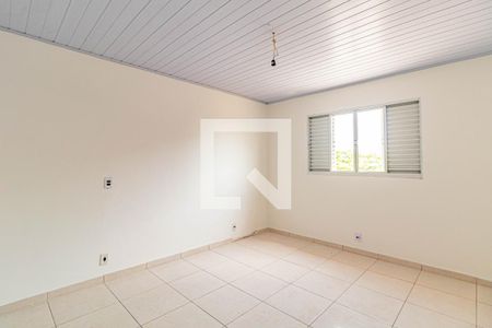 Casa para alugar com 250m², 6 quartos e 2 vagasQuarto 02