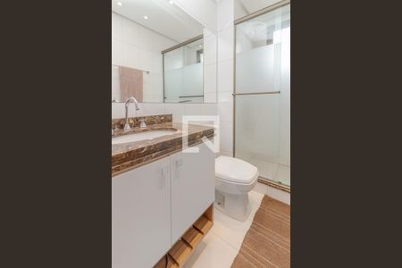 Apartamento à venda com 90m², 3 quartos e 2 vagas Apartamento à venda com 90m², 3 quartos e 2 vagasBanheiro
