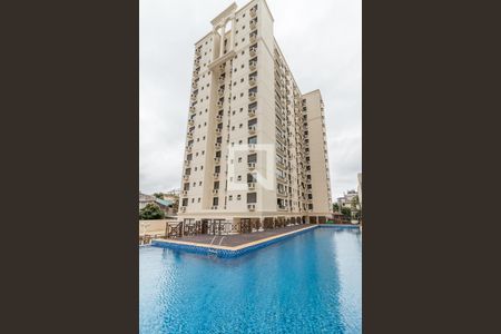 Apartamento à venda com 90m², 3 quartos e 2 vagas Apartamento à venda com 90m², 3 quartos e 2 vagasÁrea comum - Piscina