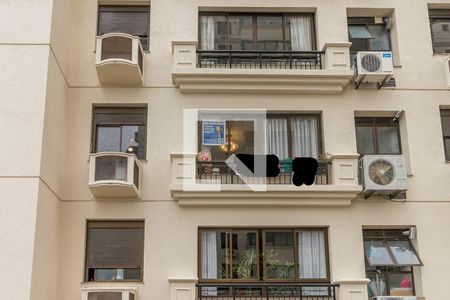 Apartamento à venda com 90m², 3 quartos e 2 vagas Apartamento à venda com 90m², 3 quartos e 2 vagasFachada