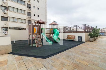 Apartamento à venda com 90m², 3 quartos e 2 vagas Apartamento à venda com 90m², 3 quartos e 2 vagasÁrea comum - Playground