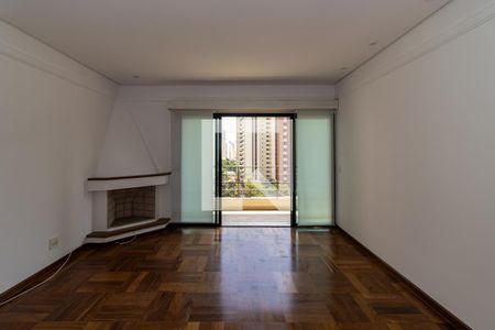 Apartamento à venda com 125m², 3 quartos e 2 vagas Apartamento à venda com 125m², 3 quartos e 2 vagasSala