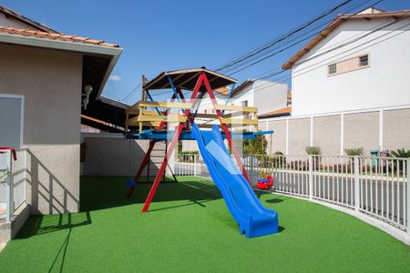 Casa de condomínio à venda com 72m², 2 quartos e 2 vagasPlayground
