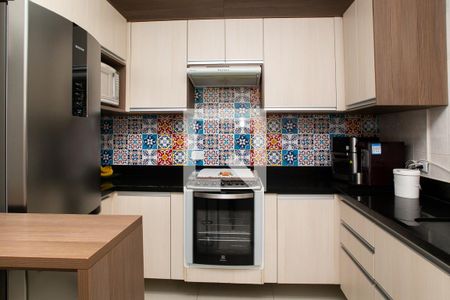 Casa de condomínio à venda com 72m², 2 quartos e 2 vagasCozinha