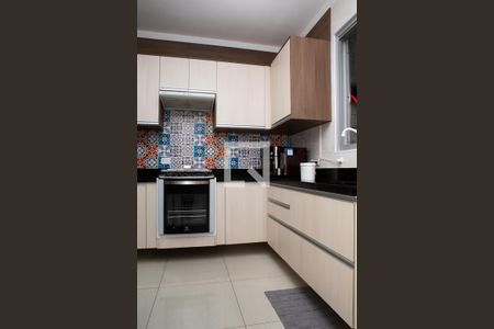 Casa de condomínio à venda com 72m², 2 quartos e 2 vagasCozinha