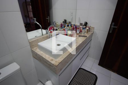 Casa à venda com 162m², 3 quartos e 2 vagasBanheiro Suite 