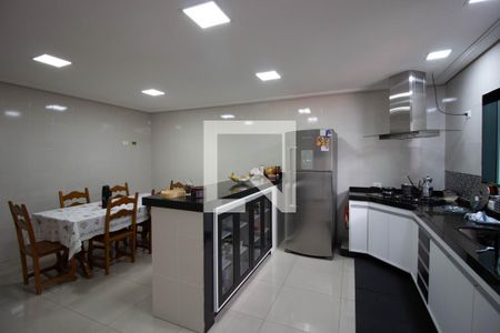 Casa à venda com 162m², 3 quartos e 2 vagasCozinha