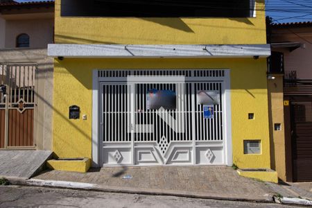 Casa à venda com 162m², 3 quartos e 2 vagasFachada e placa