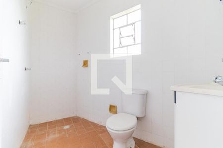Casa para alugar com 150m², 2 quartos e 3 vagasBanheiro da Suíte 1