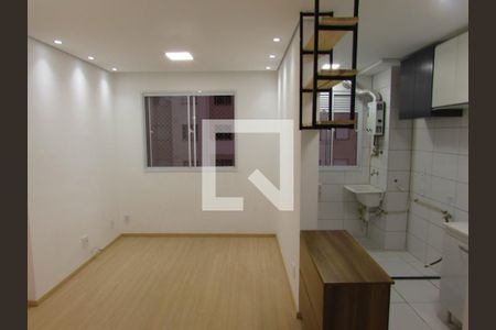 Sala de apartamento para alugar com 2 quartos, 41m² em Vila Plana, São Paulo
